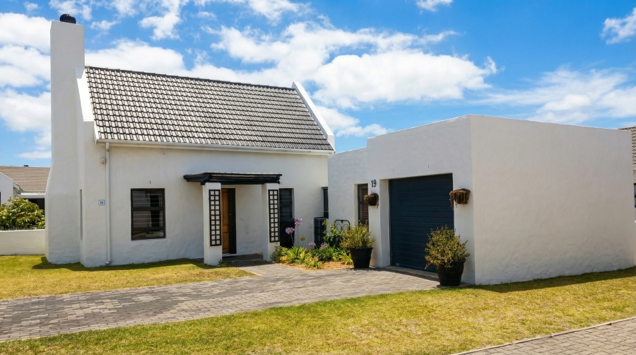 3 Bedroom Property for Sale in Struisbaai Western Cape